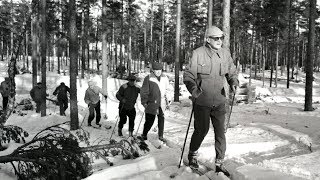 Kekkonen hiihtää ja Kekkonen kalastaa REMIX [upl. by Ziul656]