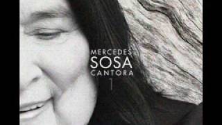 Mercedes Sosa Cantora 1  Celador de sueños [upl. by Etnor339]